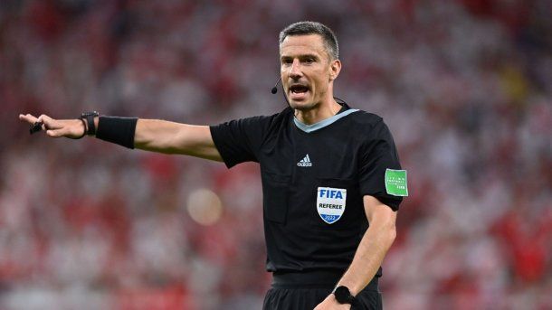 Drogas y prostitución: el pasado del árbitro de la final de la Champions League