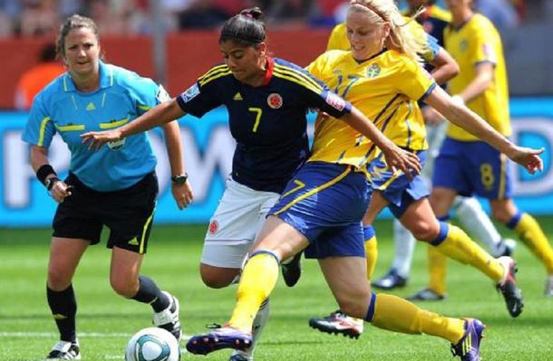 Cada vez son más las mujeres que comienzan a entrenar fútbol