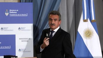 agustin rossi: si esta todo tan mal, ¿por que no la dejan a cristina competir? agustin rossi: si esta todo tan mal, ¿por que no la dejan a cristina competir?