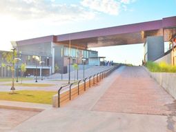 Una agencia de viajes deberá indemnizar con 2 millones de pesos a una familia