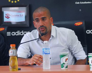 Un ejemplo: Verón decidió sancionar a todo el plantel por los incidentes