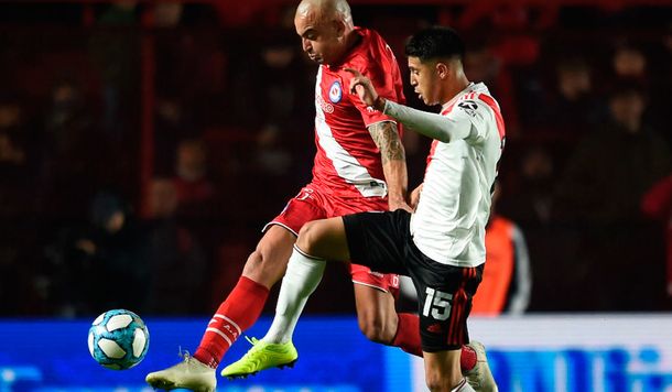 Santiago Silva dio positivo en un antidóping: se le detectó testosterona