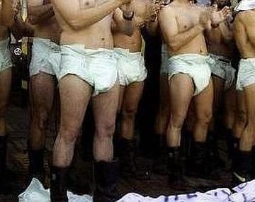 Polémica por empresa que obliga a empleados a usar pañales