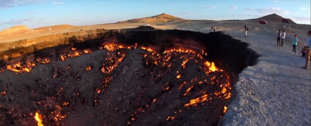 Cráter de Turkmenistán