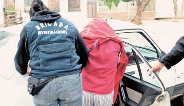 En Salta: Falsa pediatra violó y  filmó desnuda a una adolescente