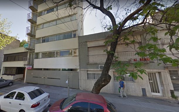 La Plata: una embarazada cayó de un sexto piso y murió