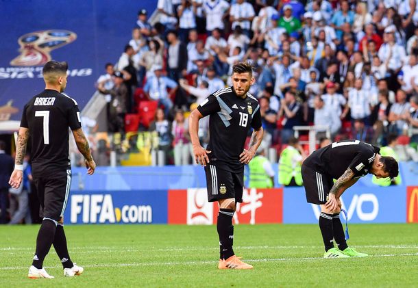 Argentina jugó mal, empató con Islandia y encima Messi erró un penal