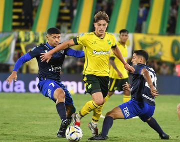 Vélez quedó como líder de la Zona A tras igualar 1-1 con Defensa y Justicia por el Torneo Apertura