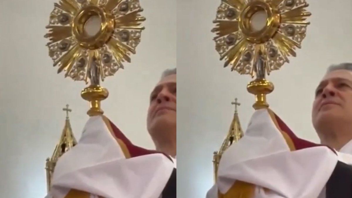 Colombia: el llanto de un sacerdote ante una hostia "palpitante" en plena misa