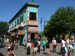 Buenos Aires cayó casi 30 escalones en el ranking de las ciudades más caras