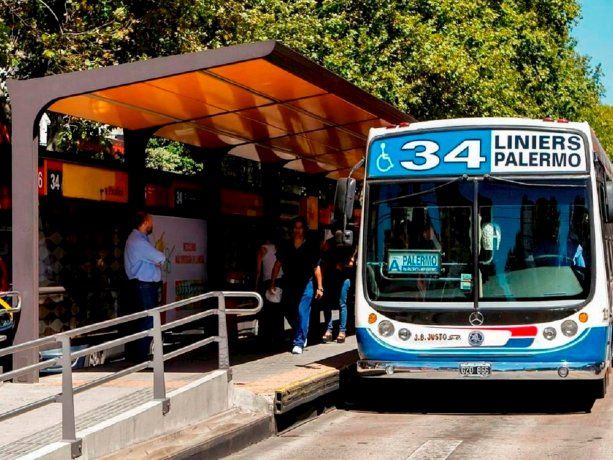 El transporte público deberá incluir la frase Las Islas Malvinas son argentinas