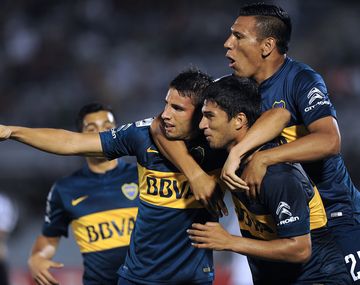 Boca goleó a Montevideo Wanderers y mantiene el puntaje ideal