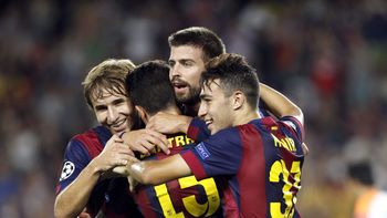 con un gol de pique, el barcelona de messi triunfo en su debut europeo con un gol de pique, el barcelona de messi triunfo en su debut europeo