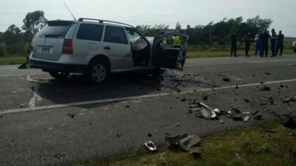 Dos personas murieron y hay dos nenes graves