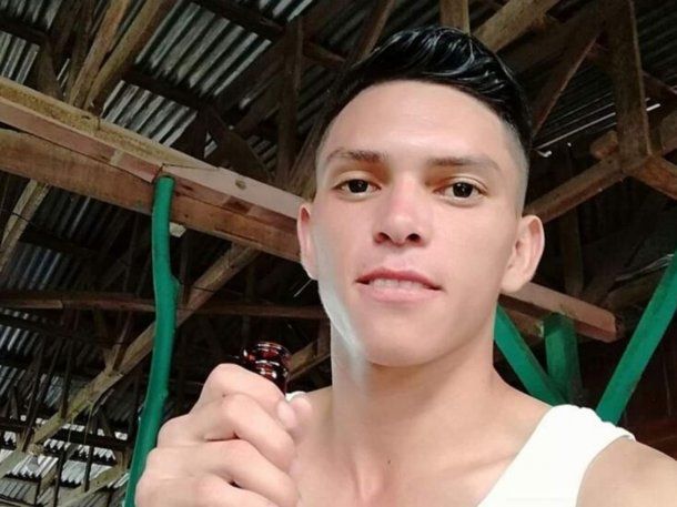 Costa Rica: un futbolista murió tras ser atacado por un cocodrilo mientras  se bañaba en un