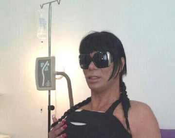 Una famosa diva volvió al quirófono para retocarse las lolas