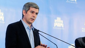 Peña anunció en conferencia la salida de Prat Gay Peña anunció en conferencia la salida de Prat Gay