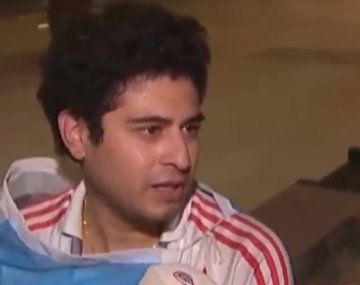 Un hincha argentino está hace un mes en Qatar y duerme en carpa esperando por la Scaloneta