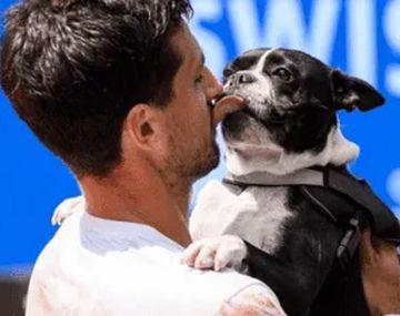 El argentino Pedro Cachín ganó su primer título ATP y lo festejó con su perro