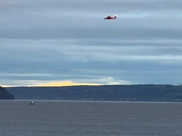 Se estrelló un avión en Estados Unidos: un muerto y nueve desaparecidos