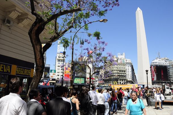 Instalan una heladería gigante en el Obelisco: conocé las actividades y descuentos