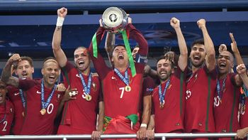 sin su estrella, portugal silencio paris y es el campeon de la eurocopa sin su estrella, portugal silencio paris y es el campeon de la eurocopa