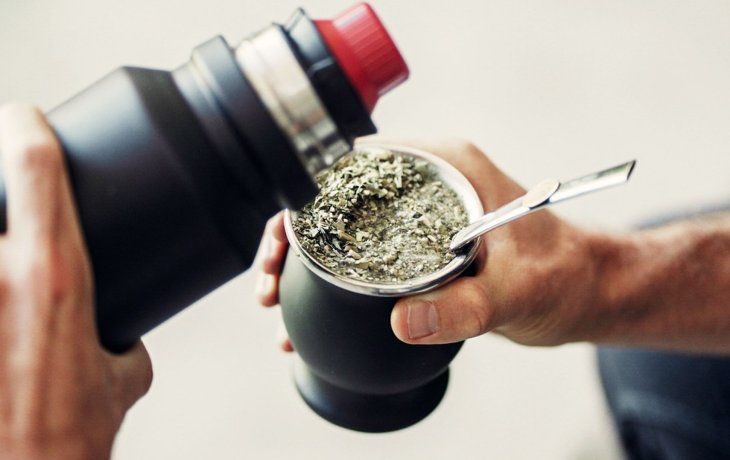 El truco viral para sacarle los hongos al mate rápidamente