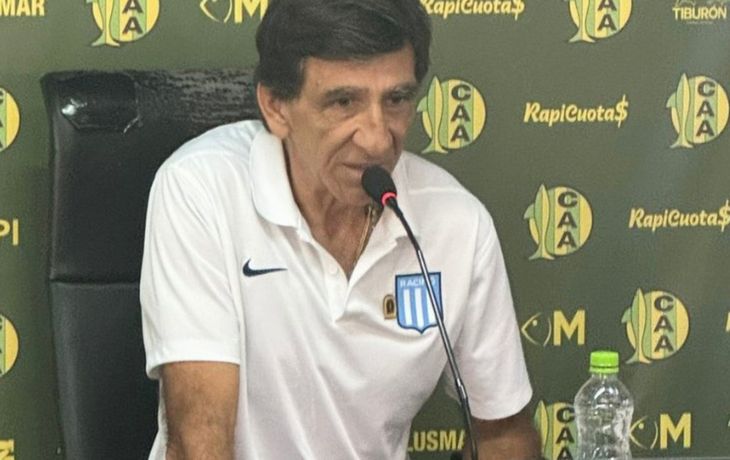 Costas puso en duda su continuidad en Racing: Hay un tema de actitud