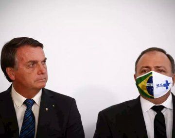 Un diario muestra un video y denuncia que un ex ministro brasileño prometió sobreprecio en la compra de vacunas