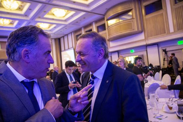 El debate por el plebiscito del PIT-CNT contra la reforma de la seguridad social en Uruguay tomó un tono electoralista.