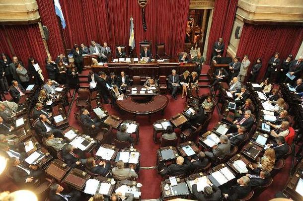 El Congreso retoma la actividad con la audiencia a Gils Carbó