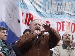 yasky sobre el paro docente: es como un scania con acoplado cuesta abajo yasky sobre el paro docente: es como un scania con acoplado cuesta abajo