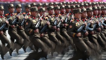 corea del norte desplego su poderio militar en el dia del sol corea del norte desplego su poderio militar en el dia del sol
