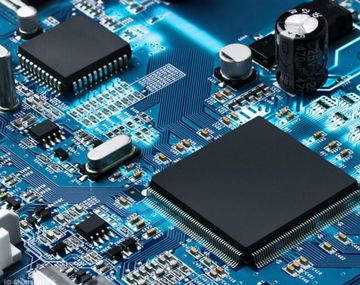 La IA aumenta la demanda de chips y semiconductores: ¿qué pasará con los precios de celulares y computadoras?