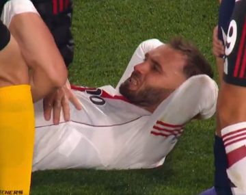 Alarma en River: Pezzella se lesionó y abandonó el campo entre lágrimas