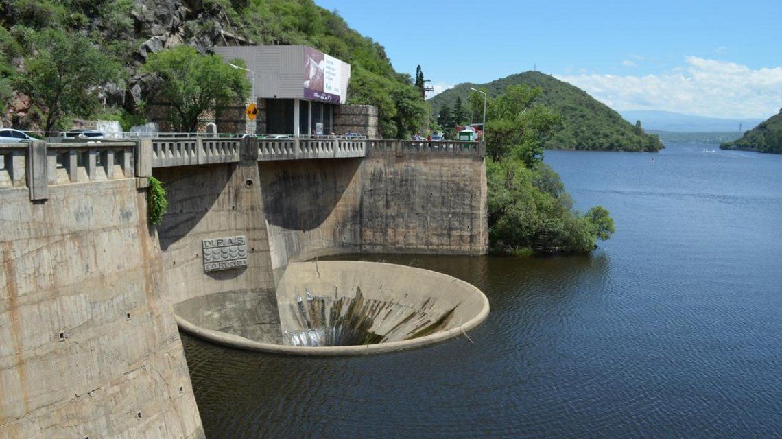 Córdoba tiraron una piedra al embudo