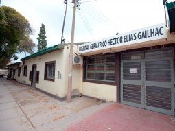 Una beba de dos meses murió estrangulada: imputaron a los padres