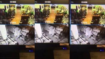 valor agregado: sorpresa por un fantasma que merodea en un anticuario valor agregado: sorpresa por un fantasma que merodea en un anticuario