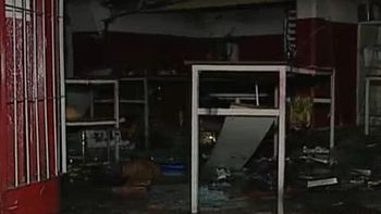 tremenda explosion en una panaderia: se sintio en cuatro cuadras tremenda explosion en una panaderia: se sintio en cuatro cuadras