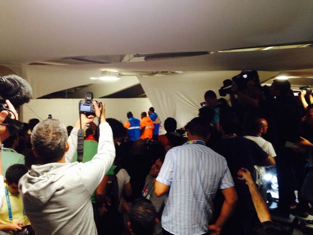Hinchas chilenos entraron a la fuerza al Maracaná y provocaron destrozos
