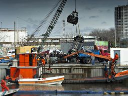 tragedia en el riachuelo: quiero encontrar a mi hijo y terminar con esta pesadilla tragedia en el riachuelo: quiero encontrar a mi hijo y terminar con esta pesadilla