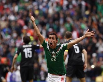 Con un pie adentro: México aplastó a Nueva Zelanda en la ida