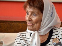 Quién fue Taty Almeida: una vida de lucha, memoria y pañuelo blanco Quién fue Taty Almeida: una vida de lucha, memoria y pañuelo blanco