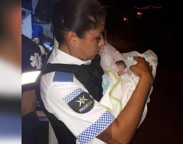 Dos policías de Tigre ayudaran a dar a luz a mellizos en víspera de Año Nuevo.