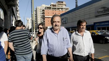 ricardo alfonsin, por radio 10: me gustaria que el partido se hiciera escuchar mas ricardo alfonsin, por radio 10: me gustaria que el partido se hiciera escuchar mas