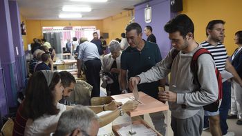 votan en cataluna, en una eleccion clave para la independencia votan en cataluna, en una eleccion clave para la independencia