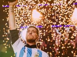 michael buble se metio en la polemica y banco a nuestro pais: no todos pueden ser argentinos