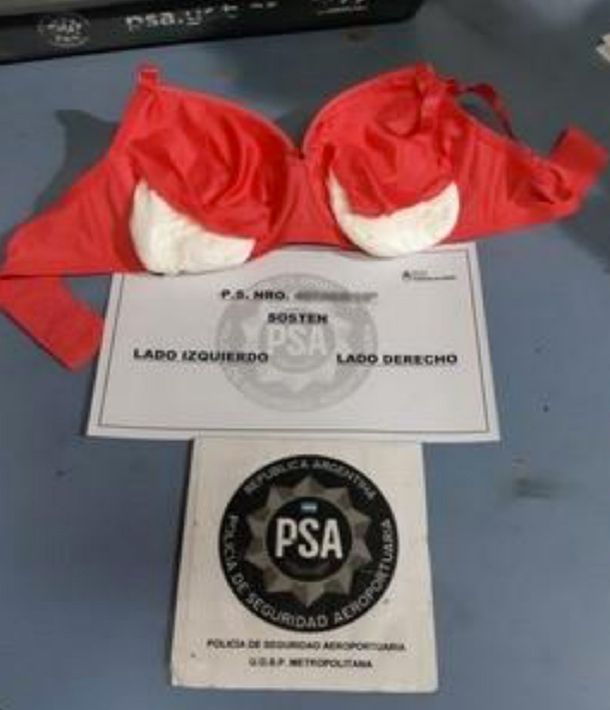 Detuvieron en Aeroparque a una mula voladora: llevaba casi un kilo de cocaína en sus partes íntimas