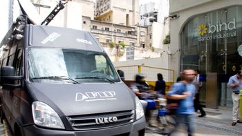 prometen mas controles en la city portena para combatir el dolar ilegal prometen mas controles en la city portena para combatir el dolar ilegal