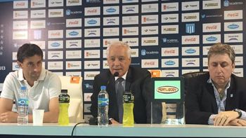 diego milito sigue seis meses mas: me quedo a jugar la libertadores y me retiro diego milito sigue seis meses mas: me quedo a jugar la libertadores y me retiro